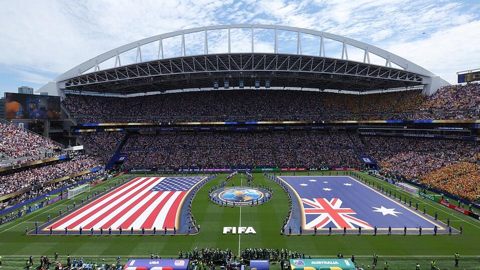 In den USA herrscht zur WM Fußballstimmung. In den USA herrscht zur WM Fußballstimmung.