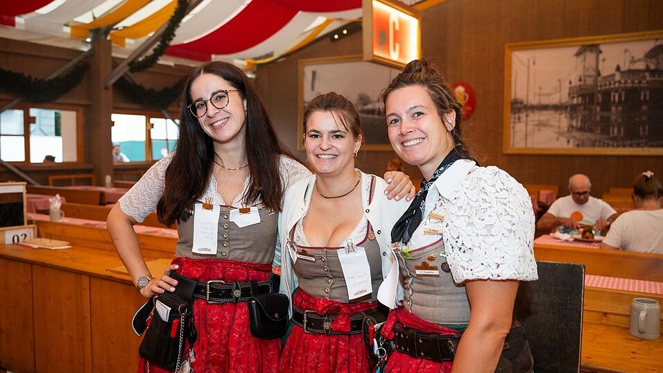 Die Partybilder vom Montag, 17. August, aus dem Festzelt Krönner. Die Partybilder vom Montag, 17. August, aus dem Festzelt Krönner.