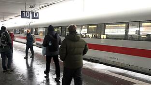 Im Bahnverkehr gibt es weiterhin starke Einschr&auml;nkungen.