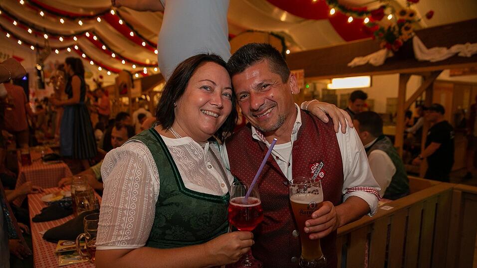 Die Partybilder vom Samstag, 13. August 2022, aus dem Festzelt Greindl.