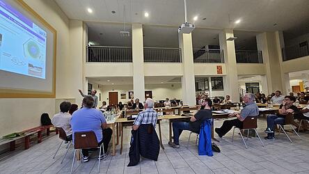 Der Gemeinderat beriet über die Kläranlage und den Haushalt sowie neue Badetarife.