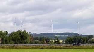 Ein Baustein der Energiewende sind Windr&auml;der. Die Umsetzung birgt wie im Fall &bdquo;Hayforst&ldquo; viel Konfliktpotenzial zwischen Investoren und Anwohnern.