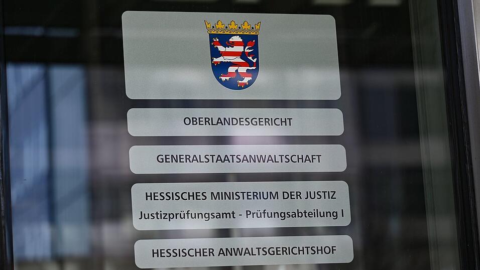 Schwere Steuerhinterziehung zulasten der Staatskasse: Seit Jahren arbeitet die Justiz den Cum-Ex-Skandal auf. (Symbolbild) Schwere Steuerhinterziehung zulasten der Staatskasse: Seit Jahren arbeitet die Justiz den Cum-Ex-Skandal auf. (Symbolbild)