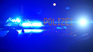 Die Polizei in Wartenberg (Lkr. Erding) lieferte sich eine Verfolgungsjagd mit einem 14-J&auml;hrigen. Beide Fahrzeuge verunfallten.