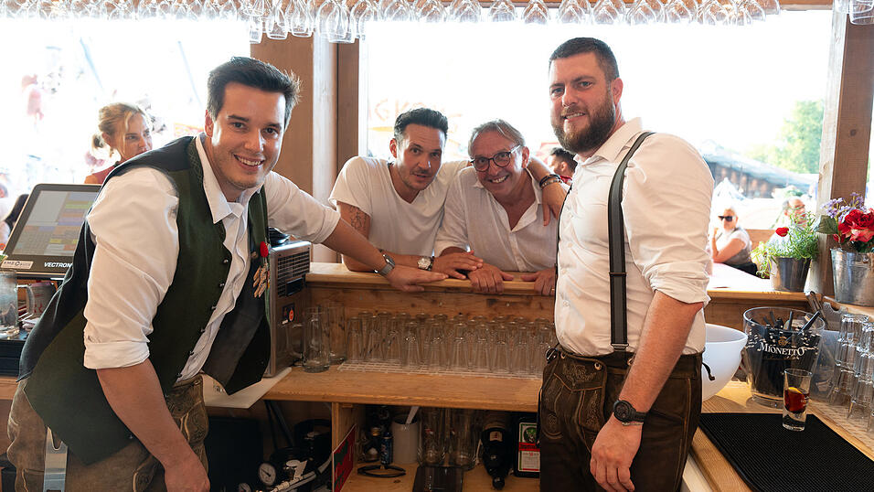 Die Partybilder vom Sonntag, 20. August 2023, aus dem Festzelt Krönner. Die Partybilder vom Sonntag, 20. August 2023, aus dem Festzelt Krönner.