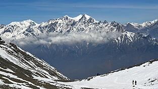 Lawinenabgang im Himalaya: zwei Tote und 14 Vermisste. (Archivbild) Lawinenabgang im Himalaya: zwei Tote und 14 Vermisste. (Archivbild)