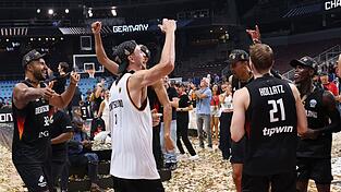 Die Basketballer feiern Gold bei der EM.