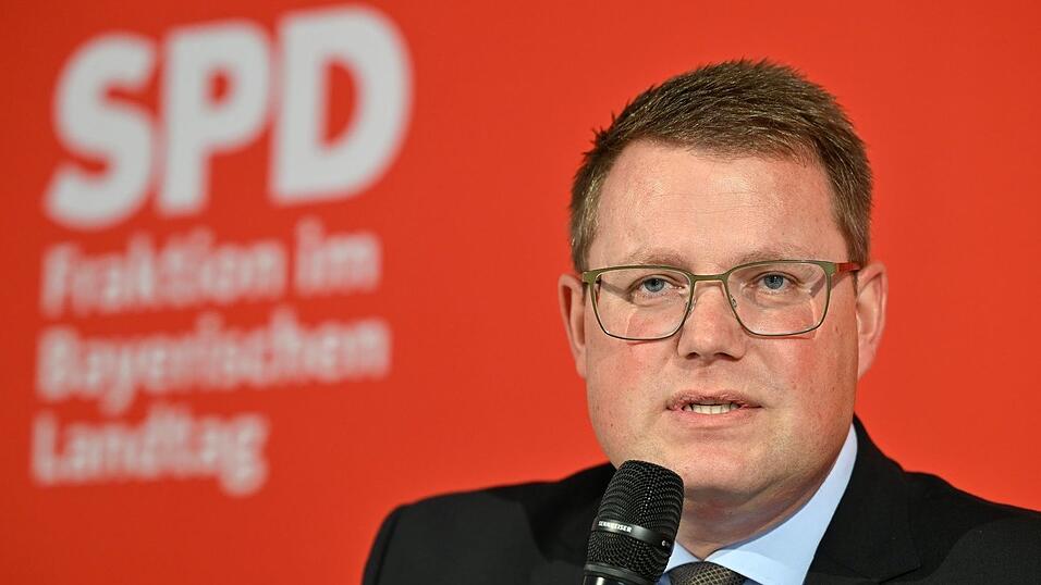 Die SPD im bayerischen Landtag will den L&auml;nderfinanzausgleich reformieren. Auf ihrer Klausur in Berlin wollen die Abgeordneten um Fraktionschef Holger Grie&szlig;hammer deshalb &uuml;ber einen Vorschlag diskutieren, der einen Deckel bei den Zahlungen des Freistaates an die anderen Bundesl&auml;nder vorsieht. (Archivbild)