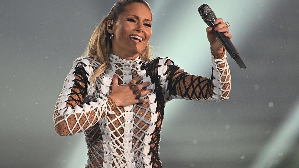 Superstar Helene Fischer verzauberte am Samstagabend 130.000 Zuschauer bei einem Open-Air-Konzert in München. Superstar Helene Fischer verzauberte am Samstagabend 130.000 Zuschauer bei einem Open-Air-Konzert in München.