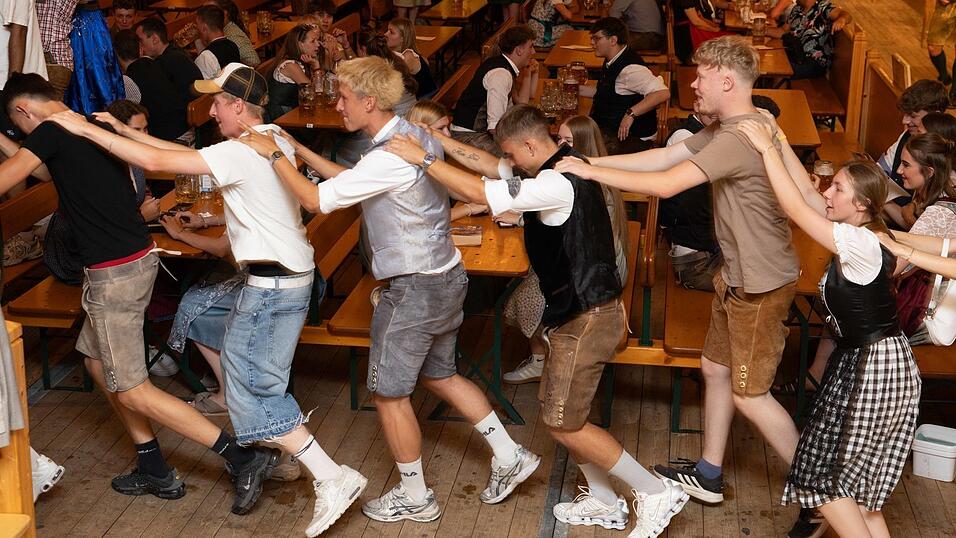 Die Partybilder vom Montag, 10. August, aus dem Festzelt Nothaft.