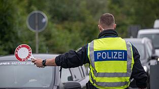 Bei Grenzkontrollen wurden die Bundespolizisten fündig. (Symbolbild) Bei Grenzkontrollen wurden die Bundespolizisten fündig. (Symbolbild)