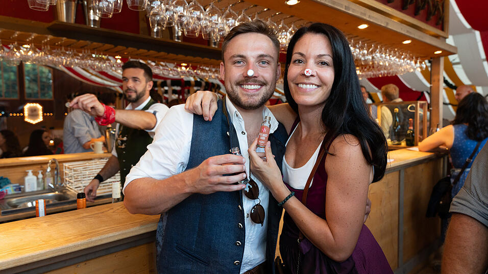 Die Partybilder vom Freitag, 16. August 2024, aus dem Festzelt Kr&ouml;nner.