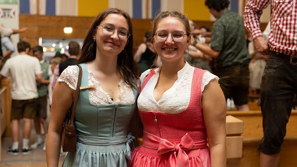 Die Partybilder vom Freitag, 7. August, aus dem Festzelt Reisinger. Die Partybilder vom Freitag, 7. August, aus dem Festzelt Reisinger.