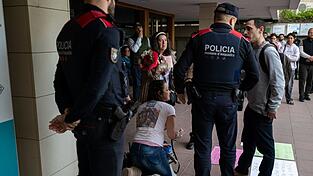 Eine Politikerin sprach von einem &laquo;absoluten Drama&raquo; und einem &laquo;Versagen des Staates&raquo;.