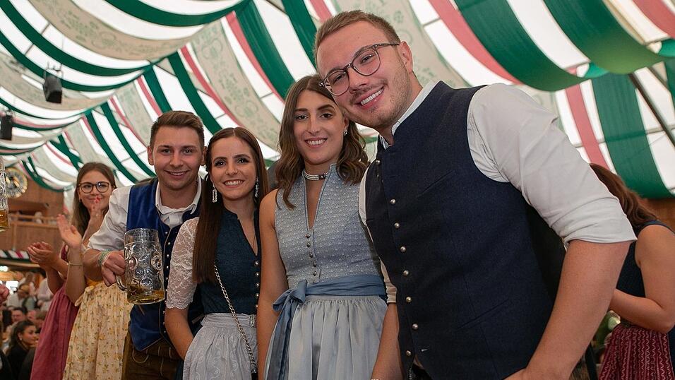 Die Partybilder vom Freitag, 12. August 2022, aus dem Festzelt Weckmann.