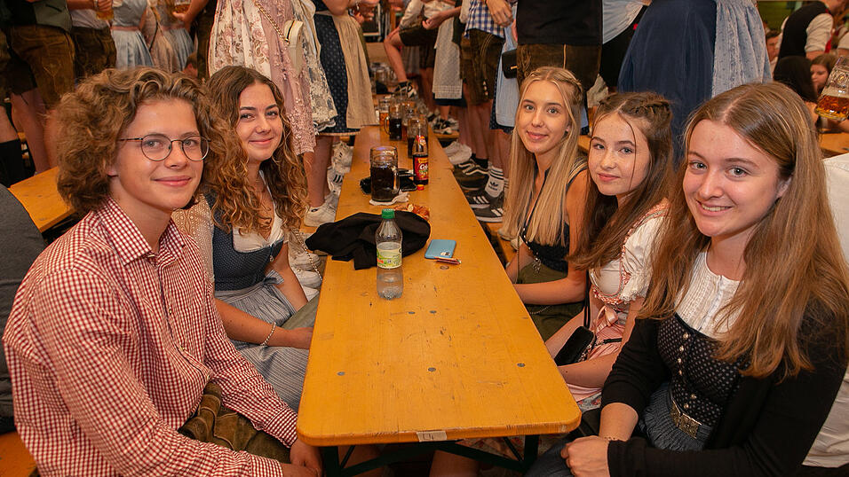 Die Partybilder vom Montag, 22. August 2022, aus dem Festzelt Nothaft.