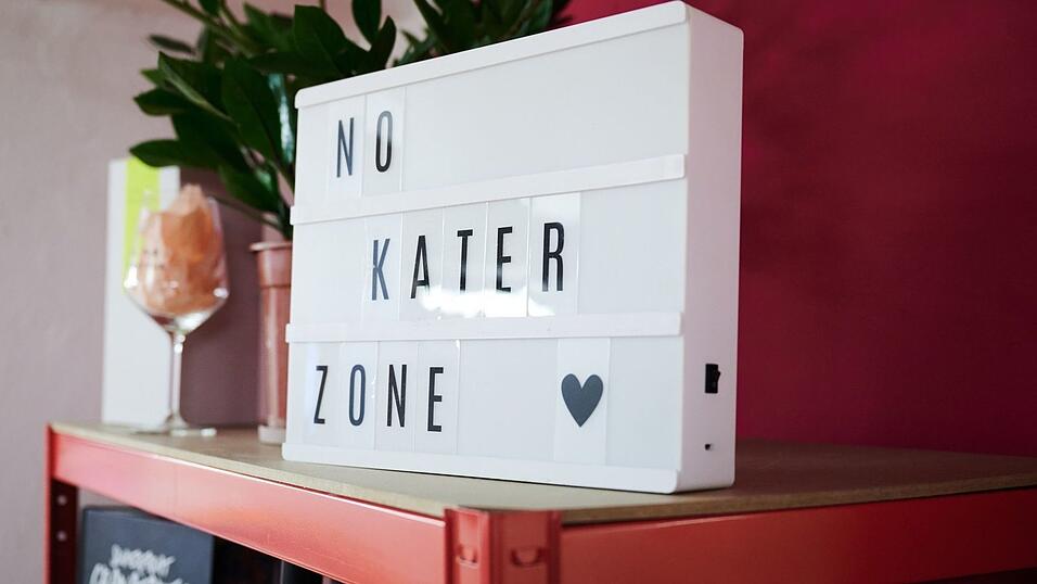 Wer auf Alkohol verzichtet, schl&auml;ft nicht nur besser. (Symbolbild)