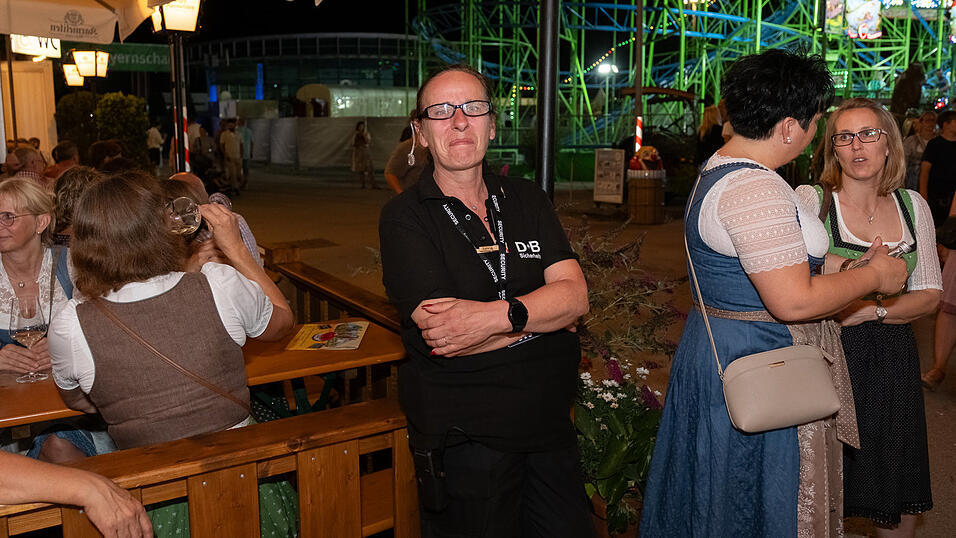 Die Partybilder vom Montag, 14. August 2023, aus dem Festzelt Greindl. Die Partybilder vom Montag, 14. August 2023, aus dem Festzelt Greindl.