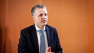 Leistungsabbau im Gesundheitssystem h&auml;lt Kanzleramtschef Thorsten Frei (CDU) f&uuml;r unumg&auml;nglich. (Archivbild)