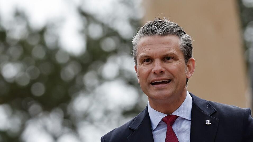 US-Verteidigungsminister Pete Hegseth erhöht den Druck auf Kuba verbal weiter. (Archivbild) US-Verteidigungsminister Pete Hegseth erhöht den Druck auf Kuba verbal weiter. (Archivbild)