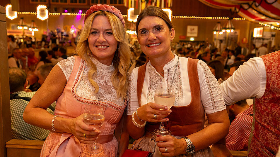 Die Partybilder vom Freitag, 9. August 2024, aus dem Festzelt Kr&ouml;nner.