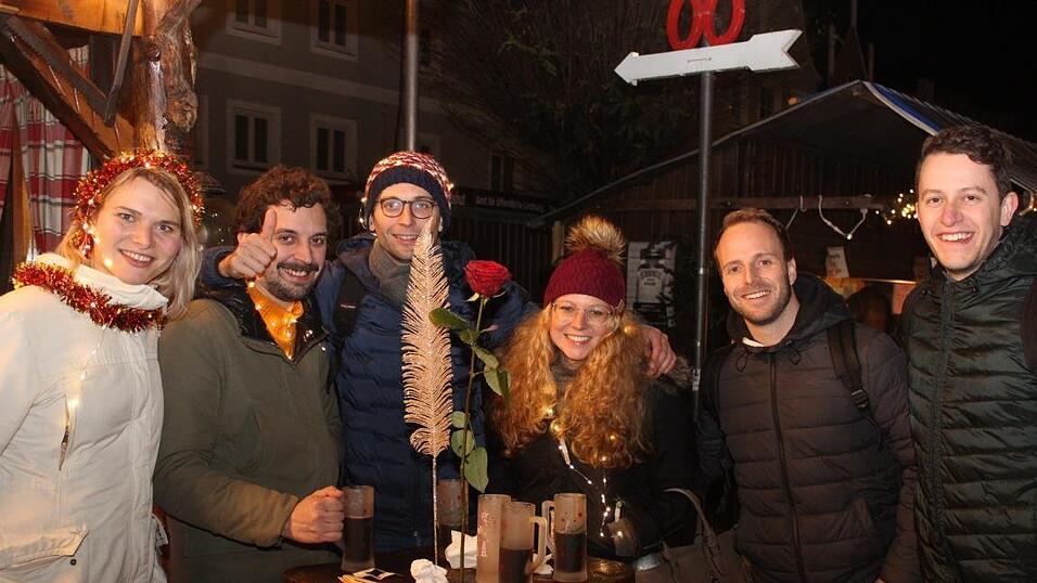 Das sind die Bilder vom Samstag auf dem Landshuter Christkindlmarkt. Das sind die Bilder vom Samstag auf dem Landshuter Christkindlmarkt.