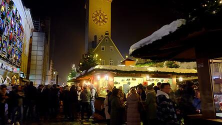 L&auml;ngste Dauer und bester Frequenz-Bringer: Der Straubinger Christkindlmarkt ist Anziehungspunkt f&uuml;r &uuml;ber 100.000 Besucher.