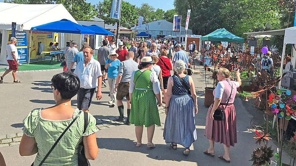 Vormittags war die Ostbayernschau immer gut besucht. Nachmittags machte die gro&szlig;e Hitze den Verk&auml;ufern einen Strich durch die Rechnung. Ihr Fazit ist trotzdem rundum positiv.