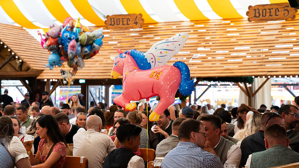 Die Partybilder vom Mittwoch, 12. August, aus dem Festzelt Nothaft.&nbsp;