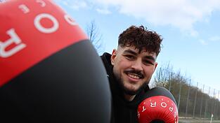 Er ist Ehemann, &bdquo;M&auml;dchenpapa&ldquo;, Familienmensch, Bayerns bester Boxer, neben Agit Kabayel ein deutscher Hoffnungstr&auml;ger im Schwergewicht: Granit Shala.