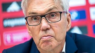 Bayern-Trainer Gordon Herbert hat so eine Saison-Vorbereitung noch nie erlebt.