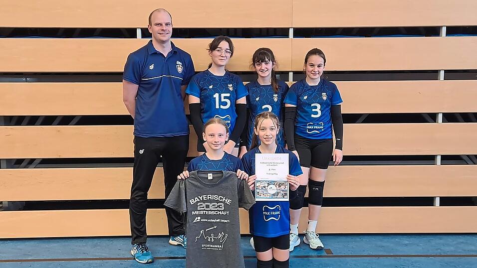 Geben jederzeit Vollgas: die Volleyballmädchen der U13 des TV Dingolfing. Geben jederzeit Vollgas: die Volleyballmädchen der U13 des TV Dingolfing.