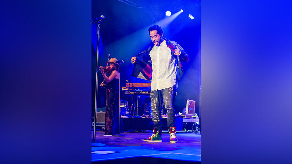 Der letzte Gig des Abends am Samstag: Adel Tawil. Foto: Mathias Adam