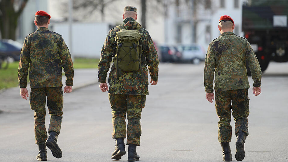 Aktuell &uuml;bt die Bundeswehr im Raum Ostbayern. (Symbolbild)