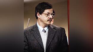 Ein neues psychiatrisches Gutachten soll das Risiko eines R&uuml;ckfalls bei dem verurteilten Kinderm&ouml;rder Marc Dutroux neu bewerten.
