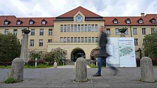 Im Klinikum Schwabing befindet sich die Kontaktperson in Quarant&auml;ne.