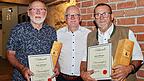 Die Gr&uuml;ndungsvorst&auml;nde und neuen Ehrenmitglieder Muck Labermeyer (l.) und Albert St&ouml;rringer (r.) mit Vorsitzendem Wilfried Frey
