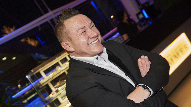 Die Metzgerzunft hat am Samstagabend in die Joseph-von-Fraunhofer-Halle eingeladen. Die Metzgerzunft hat am Samstagabend in die Joseph-von-Fraunhofer-Halle eingeladen.