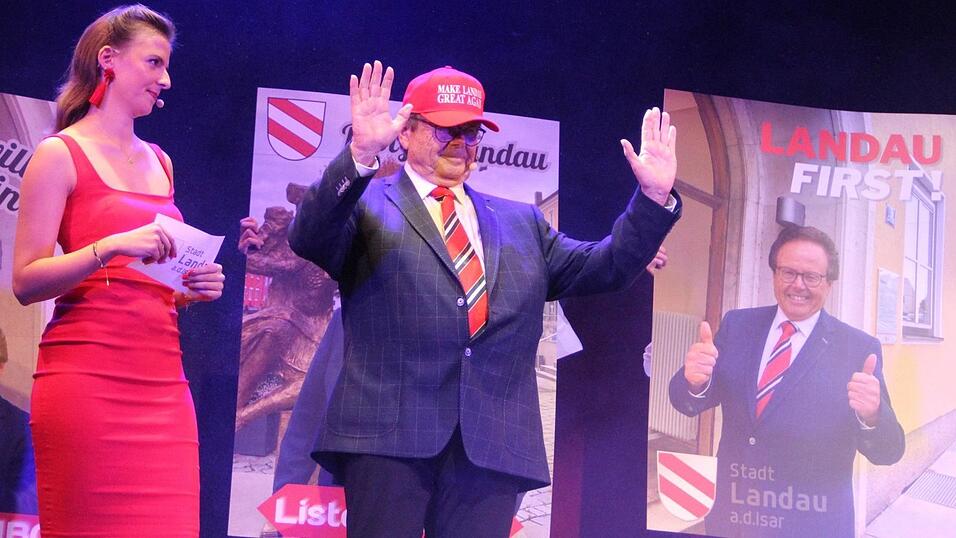 „Landau first“ - Franz Sales Rebl hat die Jury zum künftigen Landauer Bürgermeister gekürt. „Landau first“ - Franz Sales Rebl hat die Jury zum künftigen Landauer Bürgermeister gekürt.
