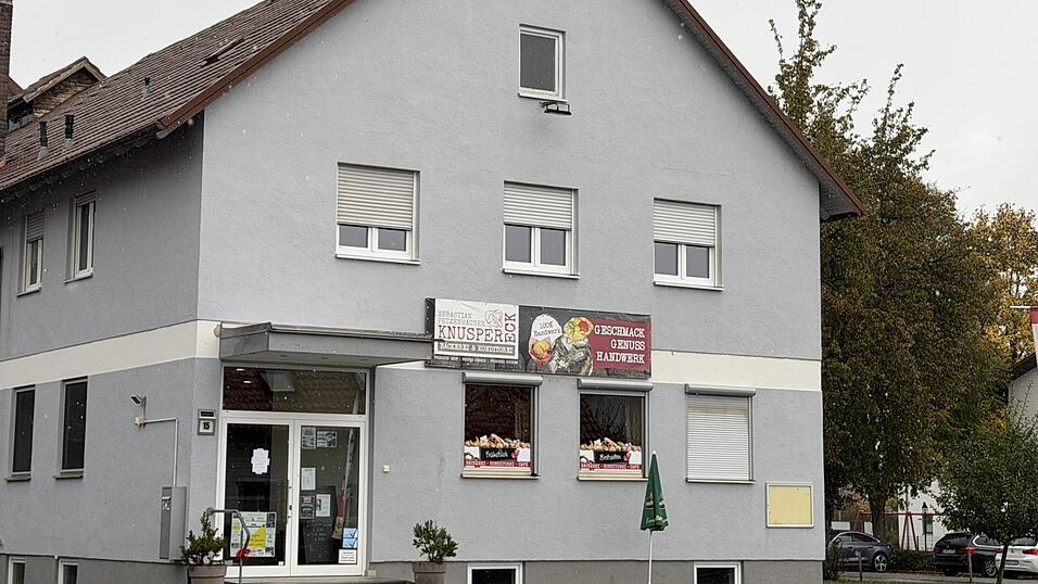 Für Stephansposching ein Verlust: Das Knuspereck mit seinem Café ist nun Geschichte. Für Stephansposching ein Verlust: Das Knuspereck mit seinem Café ist nun Geschichte.