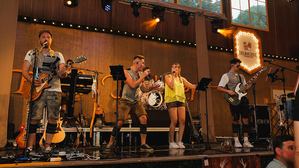 Die Partybilder vom Dienstag, 13. August, aus dem Festzelt Kr&ouml;nner.&nbsp;