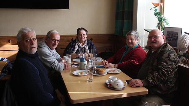 Der Pflegestammtisch trifft sich im Further Gasthof Fellner.