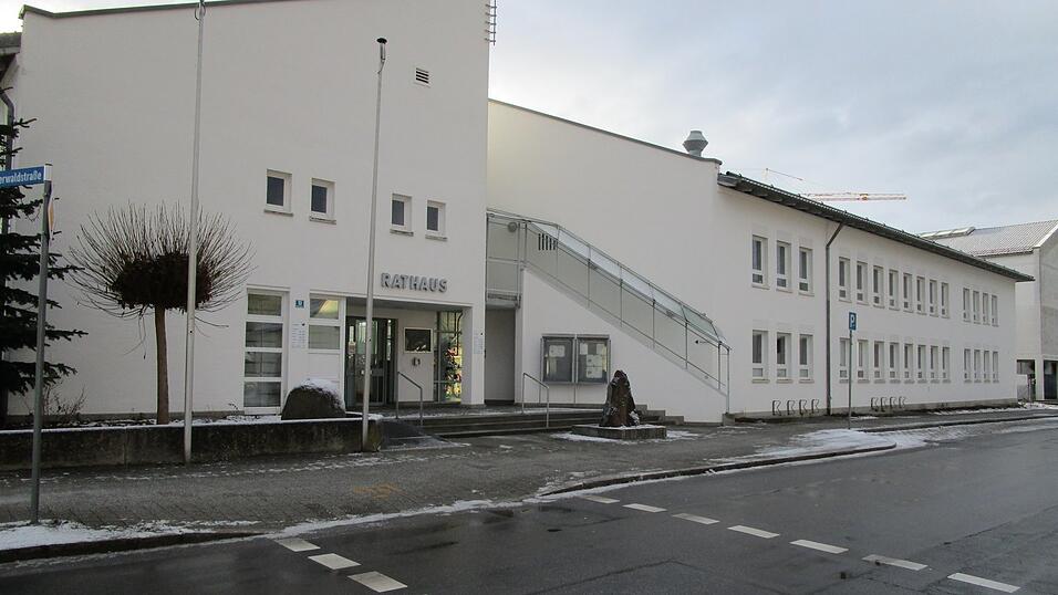 Das jetzige Altdorfer Rathaus... Das jetzige Altdorfer Rathaus...