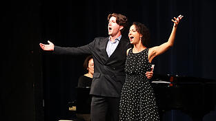 Viel Beifall gab es für die musikalischen Darbietungen von Kyung A Jung, William Diggle und Natasha Sallès (von links)