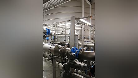 Der Bau neuer Hochbehälter - so wie hier das Exemplar in Cham-Katzberg - ist kostspielig, aber unabdingbar, um sicher und hygienisch einwandfrei Wasser liefern zu können. Der Bau neuer Hochbehälter - so wie hier das Exemplar in Cham-Katzberg - ist kostspielig, aber unabdingbar, um sicher und hygienisch einwandfrei Wasser liefern zu können.