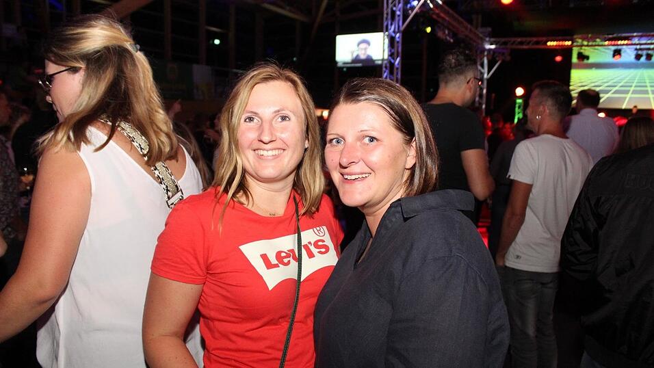 Auf der Eskara &Uuml;30-Party in Essenbach war wieder viel los.