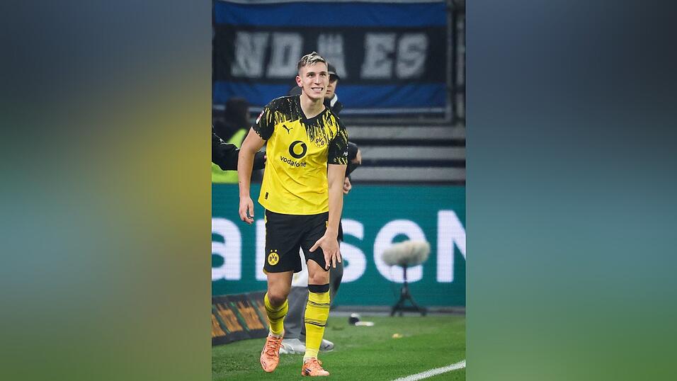 Schlotterbeck verletzt sich gegen den Hamburger SV (Archivbild).