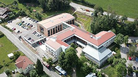 Die AfD zieht in Viechtach mit drei Sitzen in den Stadtrat ein. (Symbolbild)