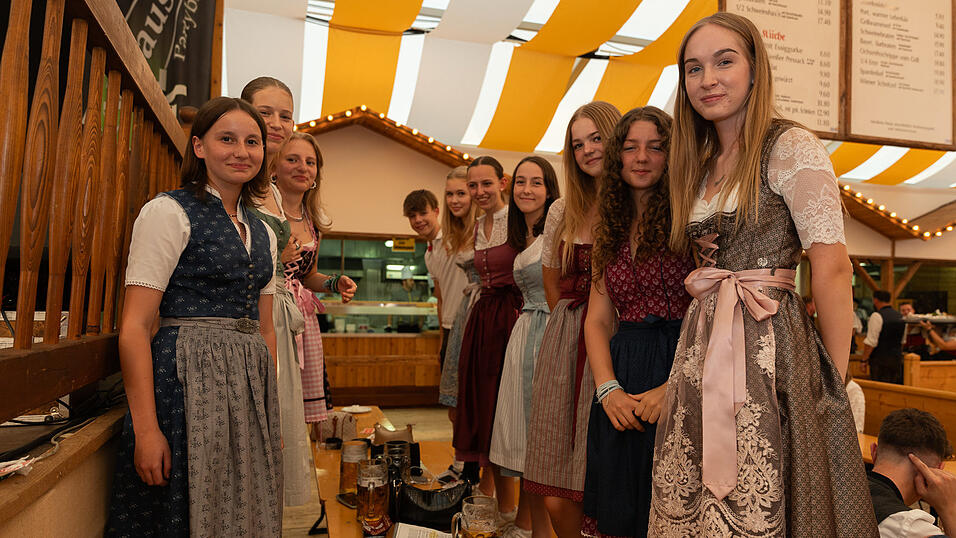 Die Partybilder vom Sonntag, 20. August 2023, aus dem Festzelt Nothaft. Die Partybilder vom Sonntag, 20. August 2023, aus dem Festzelt Nothaft.