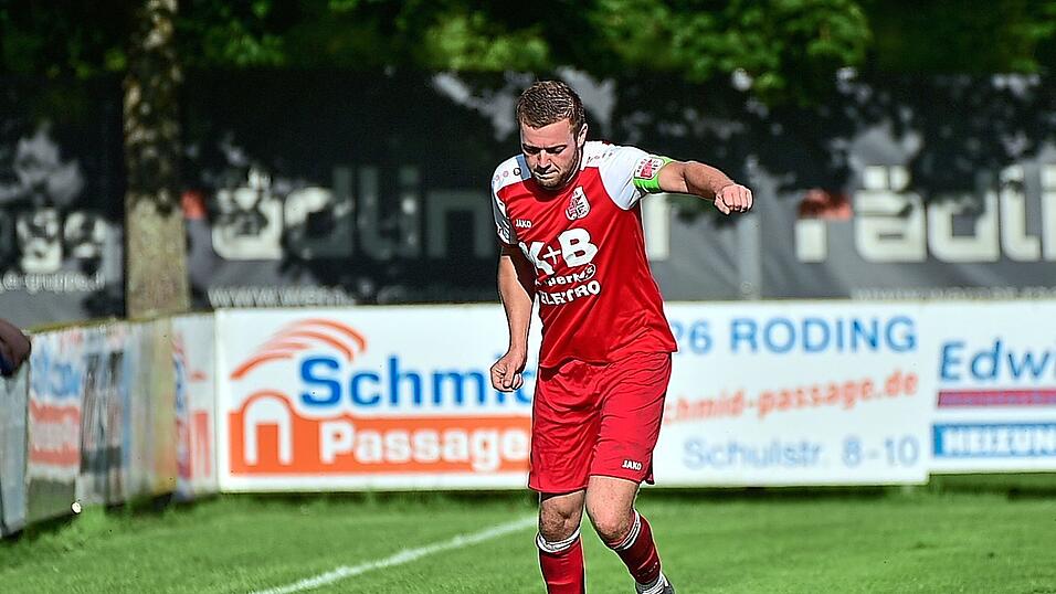 Die Rodinger Mannschaft um Florian Lehner geht als Außenseiter in das Spiel beim Vizemeister SC Luhe-Wildenau.